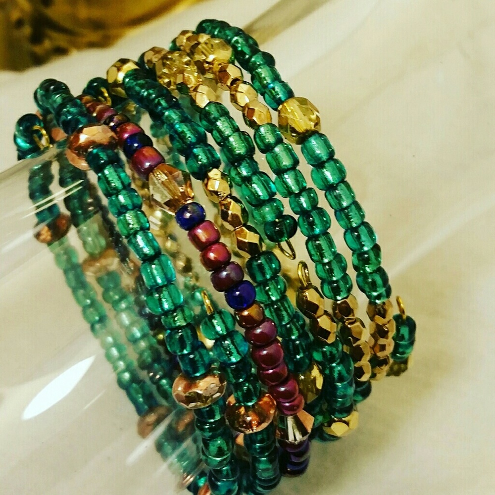 Bracelets - Picture 2 of 2